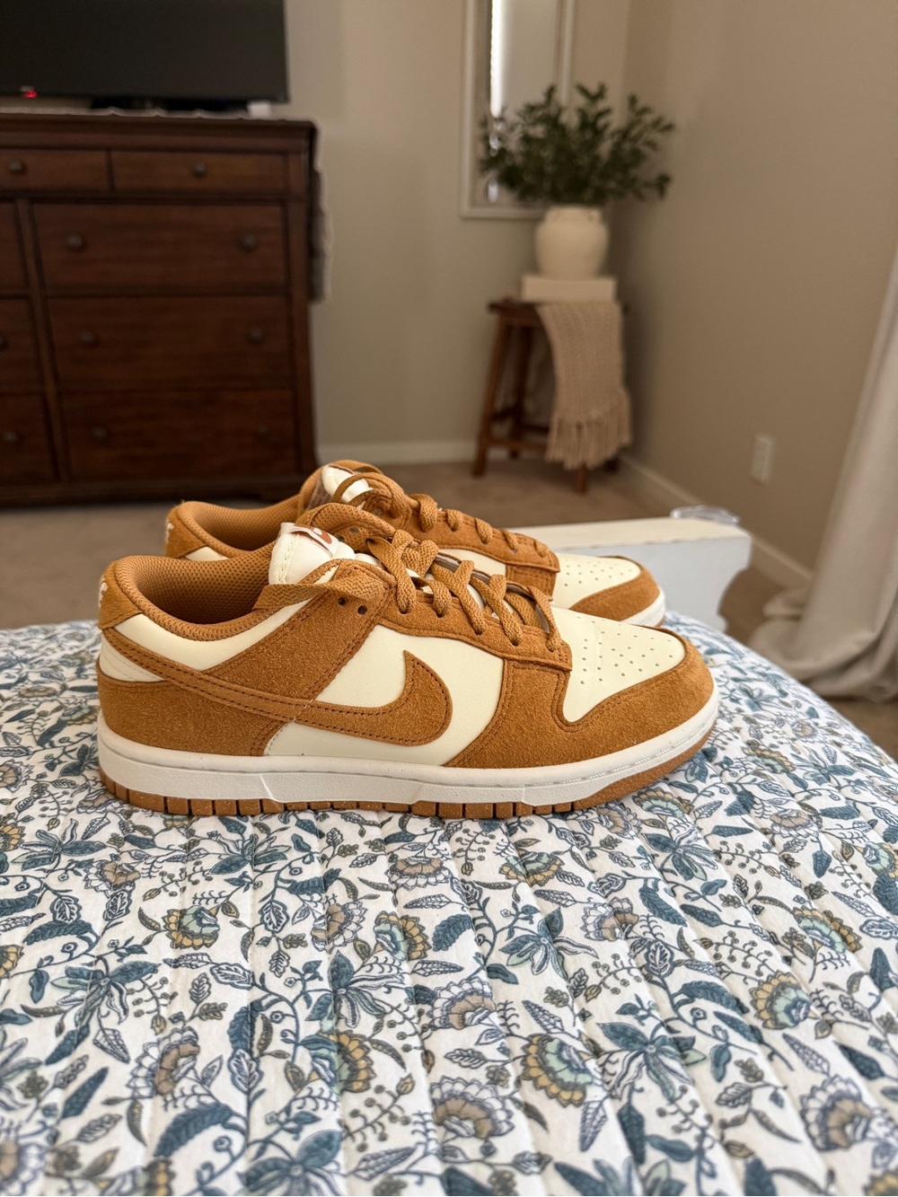 Nike Low-Top Sneakers in Tan and Cream